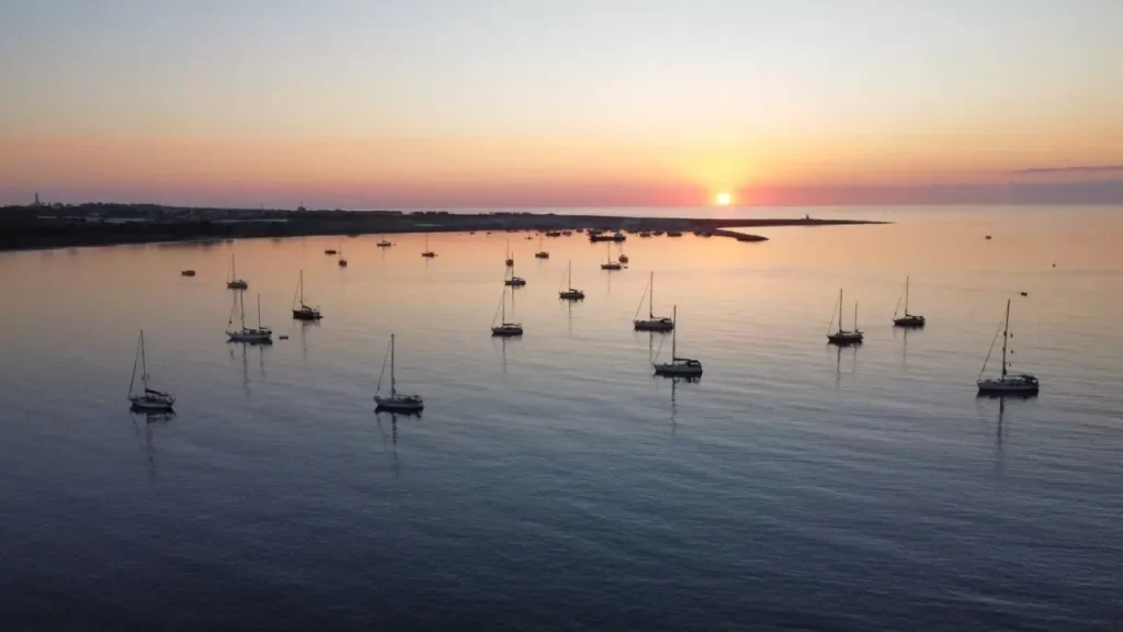 İsrail Tarafından Serbest Bırakılan İtalyan Parlamenterler Uçakla Roma’ya Geldi