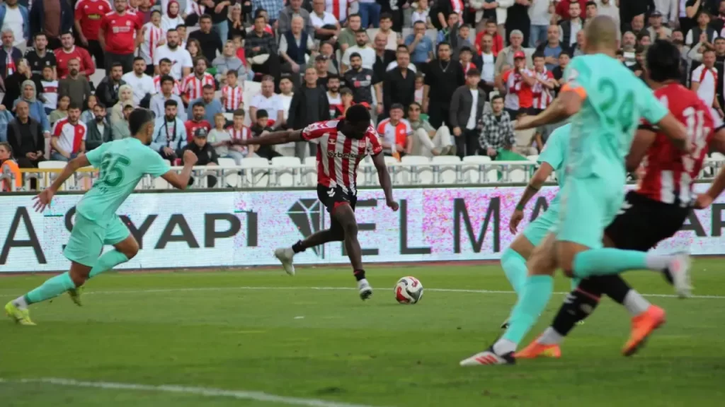 Keçiörengücü ve Sivasspor Maçı Bu Haftanın Öne Çıkıyor