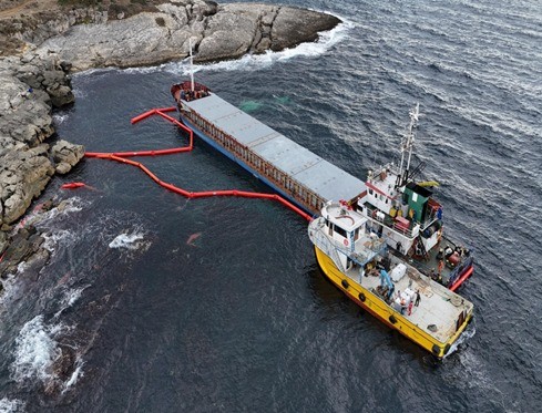 Türkiye deniz kuvvetleri ve sahil güvenliği hızlıca hareket etti