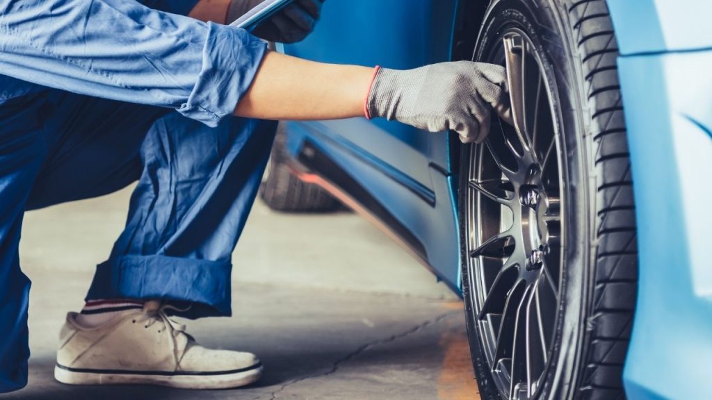 Kış lastiği uygulaması 15 Nisan’a kadar uzatıldı