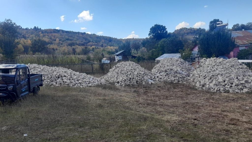 Köylerde Altyapı Çalışmaları Hız kesmeden Devam Ediyor