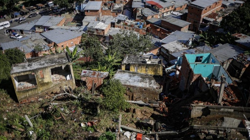 Maden Kazasında Suların Tahliyesinin Ardından Kurtarma Çalışmaları Başladı
