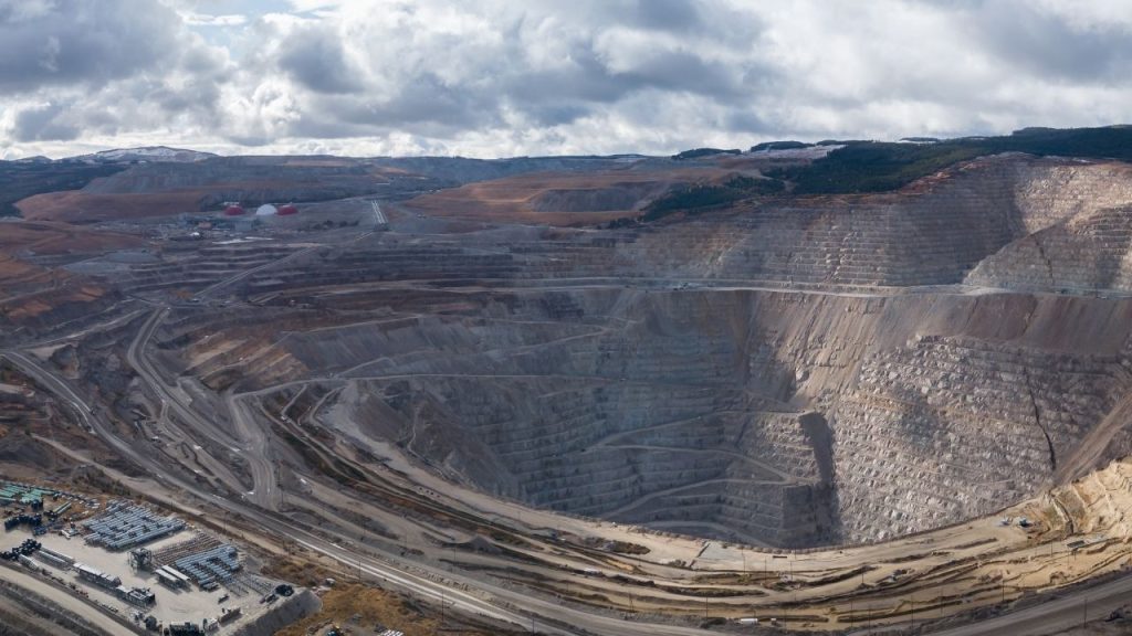 Maden Şirketlerine Çevre Tazminatı ve Ruhsat Değişiklikleri
