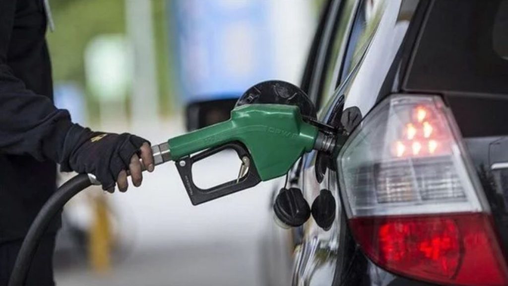 Petrol Fiyatlarındaki Artış Benzin ve Motorin Fiyatlarını Yükseltti