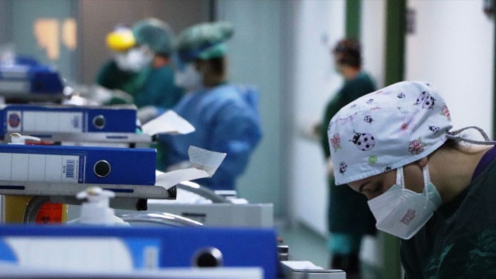 Sağlık Bakanlığı’ndan 26 bin 673 sözleşmeli sağlık personeli alımı kararı