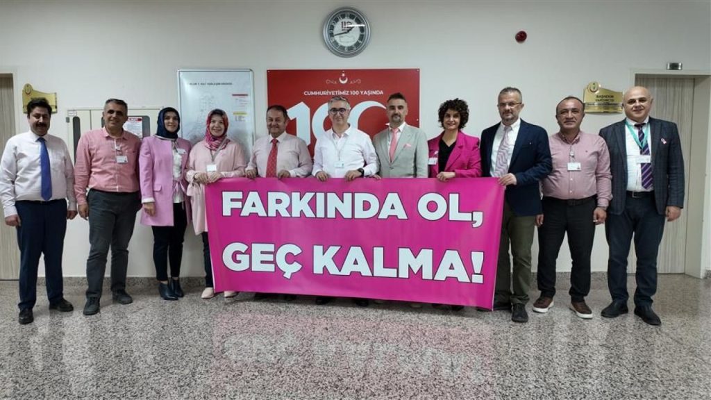 Sivas Numune Hastanesi’nde Meme Kanseri Farkındalık Ayı etkinlikleri