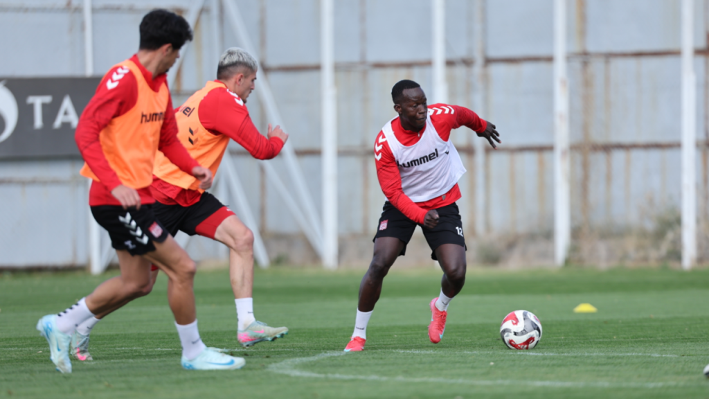 Sivasspor Kepezspor Maçı Hazırlıklarına Başladı