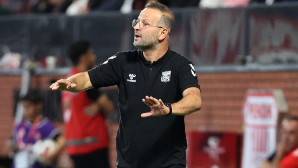 Sivasspor’da Korkmaz Dönemi Son Buldu, Yeni Teknik Direktör Arayışında