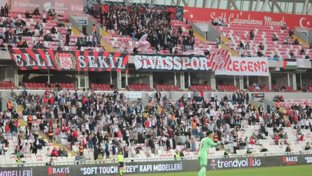 Sivasspor’dan Serik Spor A.Ş. Maçı Öncesi Bilet Daveti