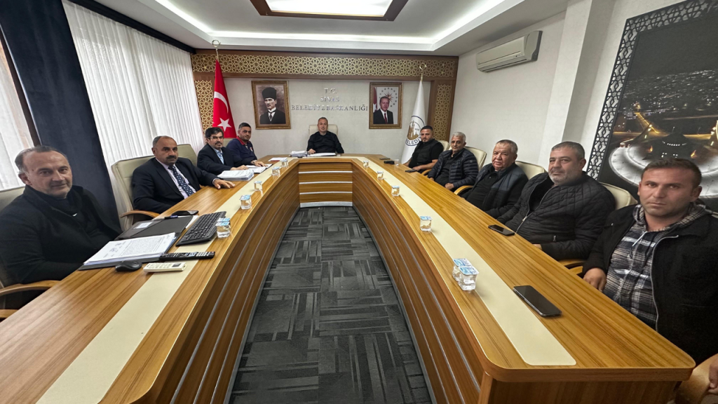 Sivas’ta Metruk Binaların Yıkımıyla Güvenlik ve Görünüm Kenetleniyor