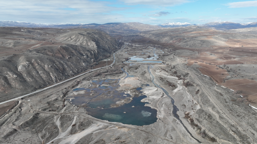 Sivas’ta Pusat-Özen ve Koç Regülatörü Projeleri ile Su Kaynakları Güçleniyor