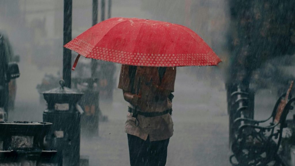 Türkiye genelinde kuvvetli gök gürültülü sağanak ve rüzgar uyarısı