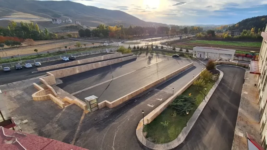 Yıldızeli Devlet Hastanesi’ne Asfalt Çalışması Tamamlandı