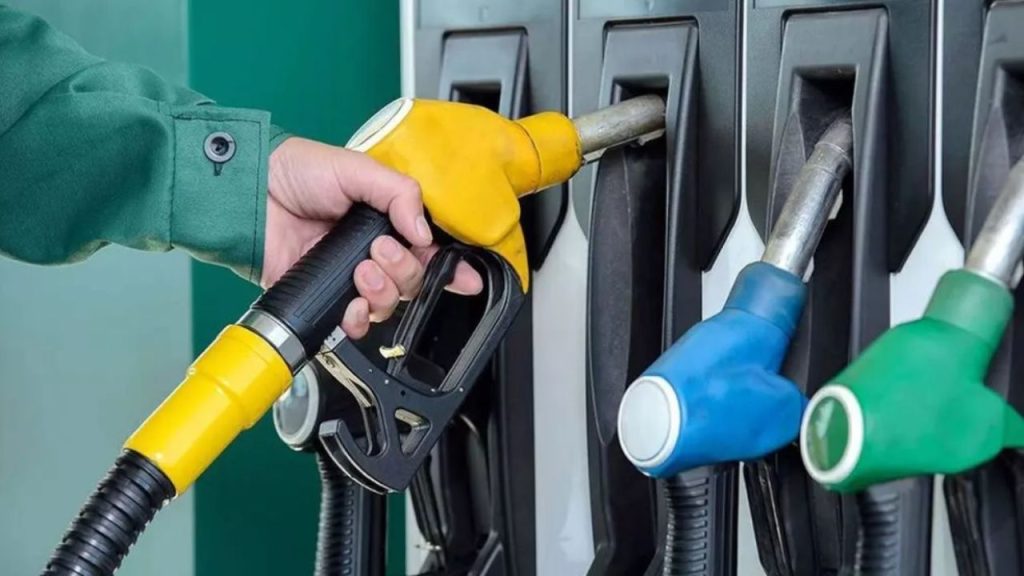 Akaryakıt fiyatlarındaki artış yeni zamları getiriyor
