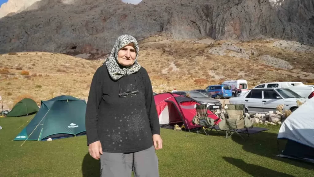 Dağcılık tutkusuyla sağlık bulan Hatun Okurkan örnek oluyor