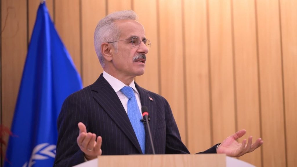 Denizcilik ve Jeopolitik Riskler Türkiye’nin Stratejisini Şekillendiriyor