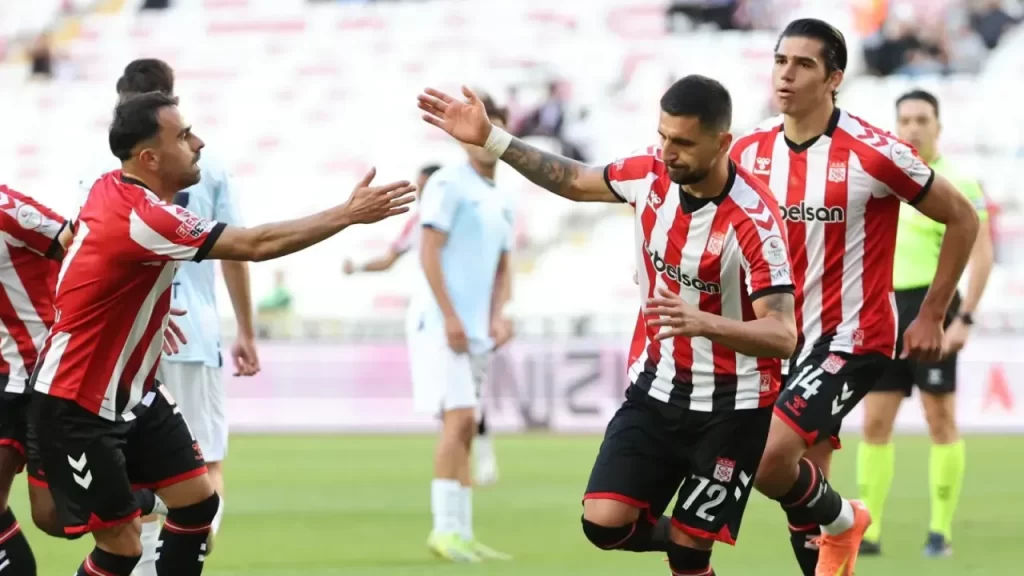 Esenler Erokspor, Sivasspor’a Karşı Güçlü Kadro ile Sahada