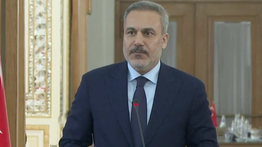 Hakan Fidan İran’a giderek kritik ikili görüşmeler gerçekleştirdi