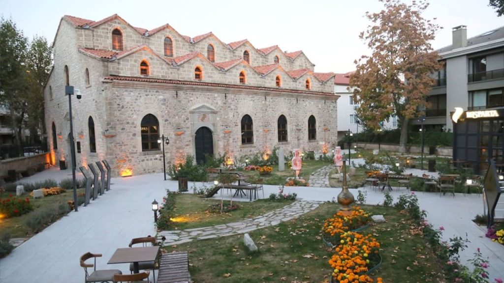 Isparta’da Koku Müzesi ve Gül Yağı Üretimi Tanıtılıyor