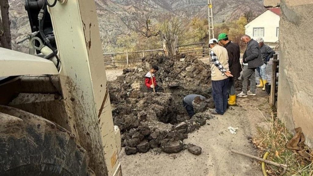 Koyulhisar’da İçme Suyu Hattı Çalışmaları Tamamlandı