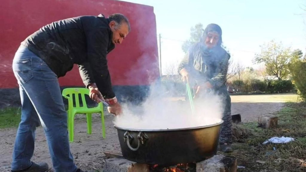 Mardin Midyat’ta Kış Öncesi Kavurma Kaynatmaları Yeniden Başladı