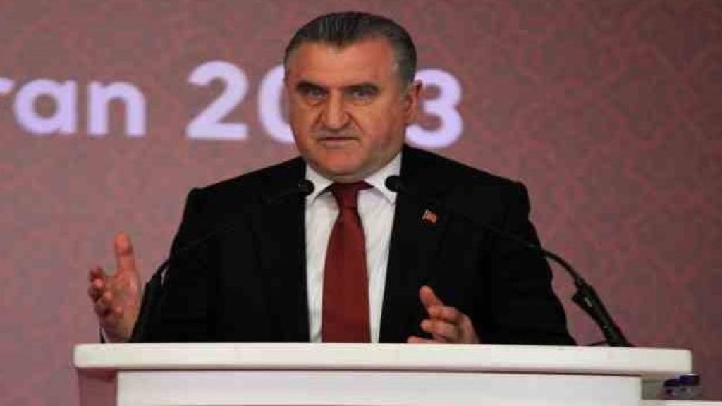 Osman Aşkın Bak, Sivas’ta spor yatırımlarını yerinde inceleyecek