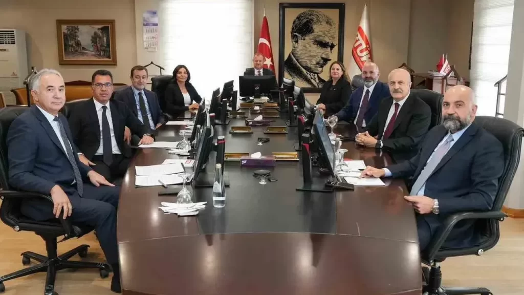 RTÜK’te ilk kez iki kadın Üye ve Başkan Vekili göreve başladı