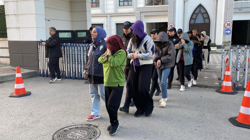 Sahte Bungalov İlanlarıyla Nitelikli Dolandırıcılık Operasyonu