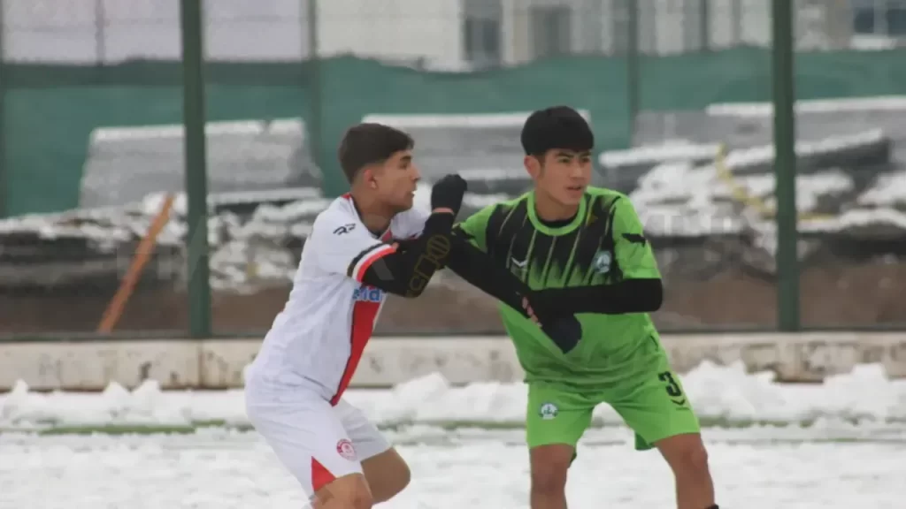 Sivas Belediyespor, U16 Play-Off’ta Alperenspor’u 3-0 mağlup etti