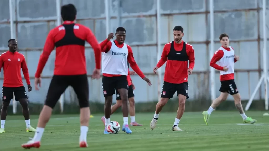 Sivas ekibi idmanını yüksek moralle sürdürüyor