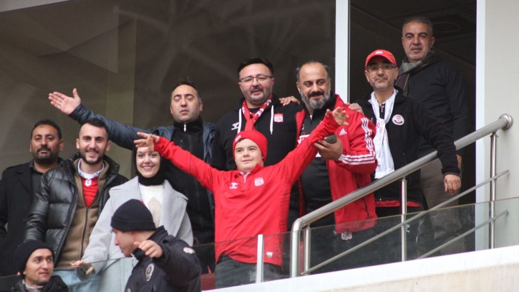 Sivasspor, Boluspor’u 1-0 mağlup ederek önemli bir galibiyet elde etti