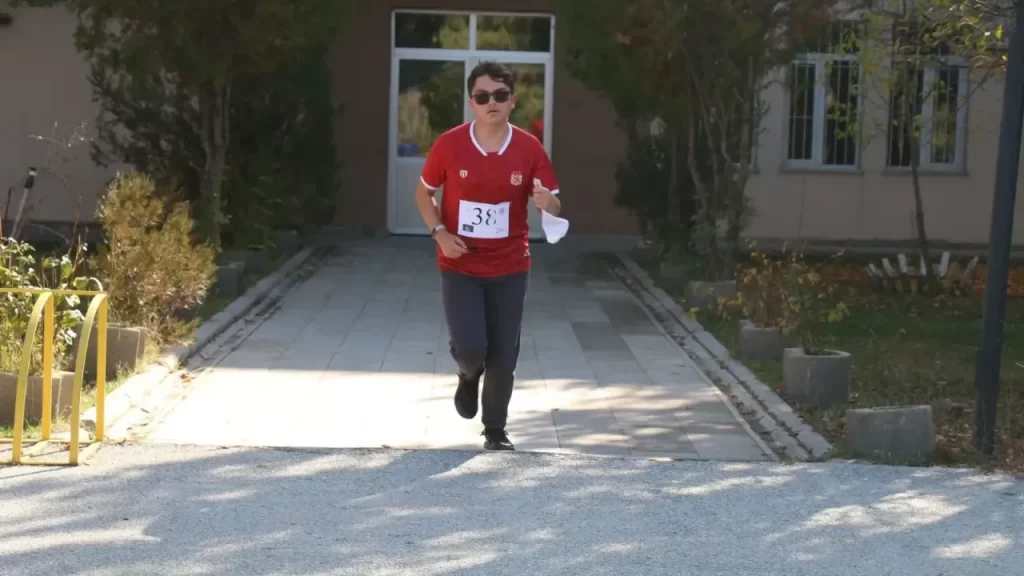 Sivas’ta 10 Kasım Atatürk’ü Anma Oryantiring Yarışması Düzenlendi