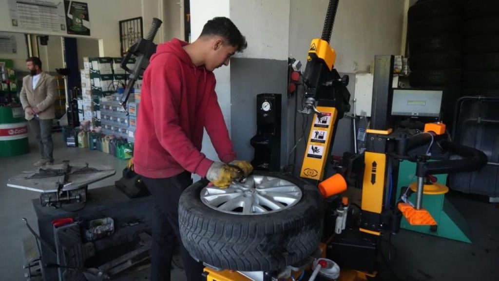 Sivas’ta Kış Lastiği Zorunluluğu 15 Kasım’da Başlıyor