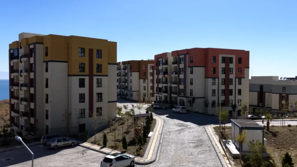 TOKİ’nin 250 Bin Sosyal Konut Projesiyle vatandaşlar güvenli yuvalara kavuşuyor