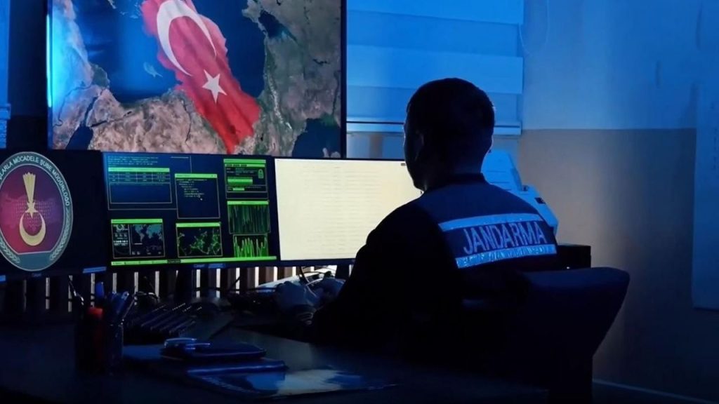 Yasa Dışı Bahis ve Dolandırıcılık Çetesine Çatışma: 21 Gözaltı