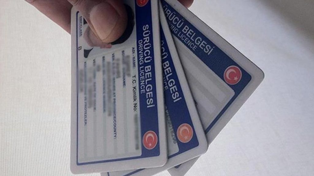 Yeni Ehliyet Yenileme Süresi Doldu: Milyonlarca Sürücü Risk Altında