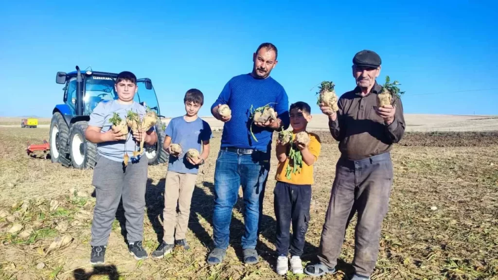 Yozgat’ta Pancar Hasadı Başladı, Çiftçinin Zorlu Süreci Sürüyor