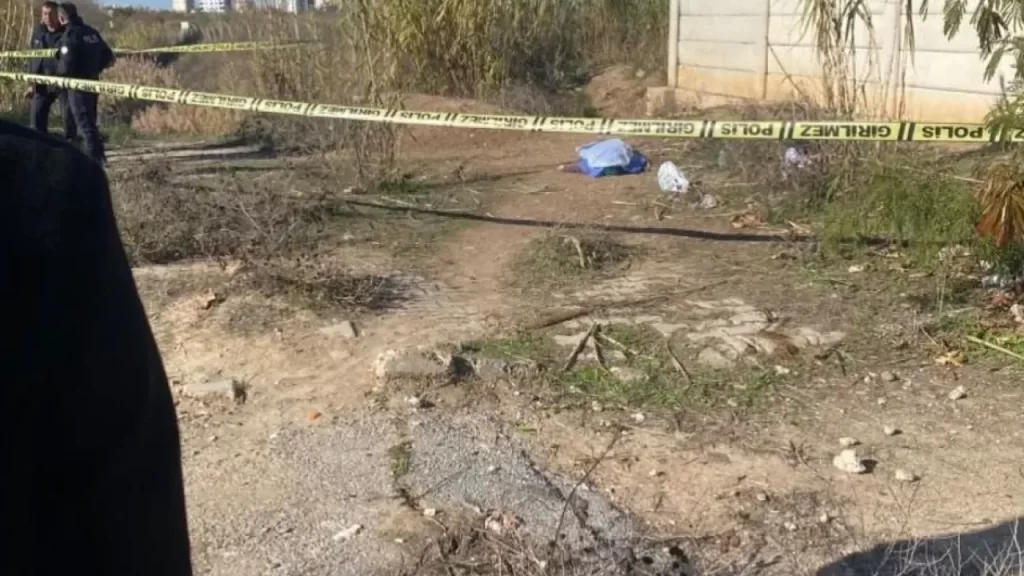Adana’da kadın cesedi olayda şüpheli ölüm şüphesi