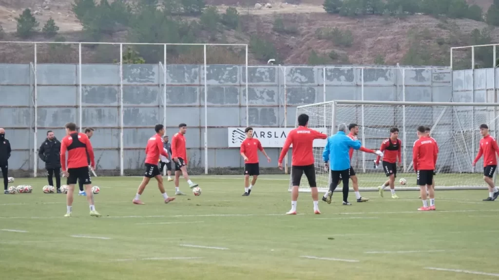 Altıparmak’tan Bolu Maçı ve Kupadaki Planlarıyla İlgili Açıklamalar