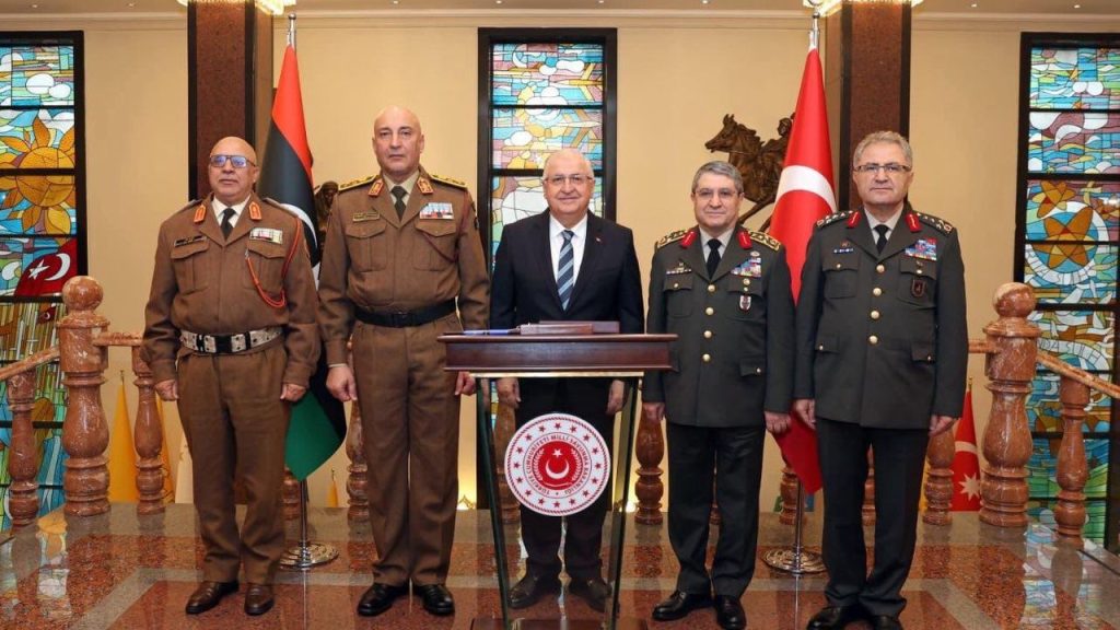 Ankara Esenboğa Havalimanı’ndan Libya’ya giden uçak kayboldu