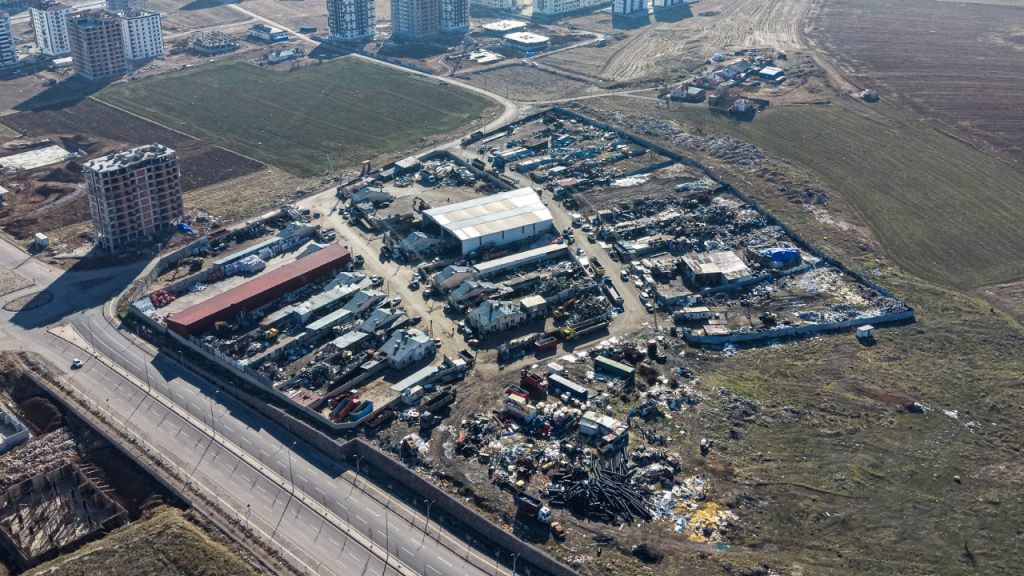 Başkan Uzun, hurdacılar sitesi esnafıyla sorunları görüştü