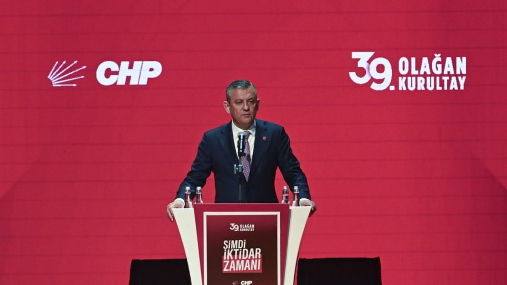 CHP’nin 39. Olağan Kurultayı tamamlandı, Özgür Özel yeniden lider oldu