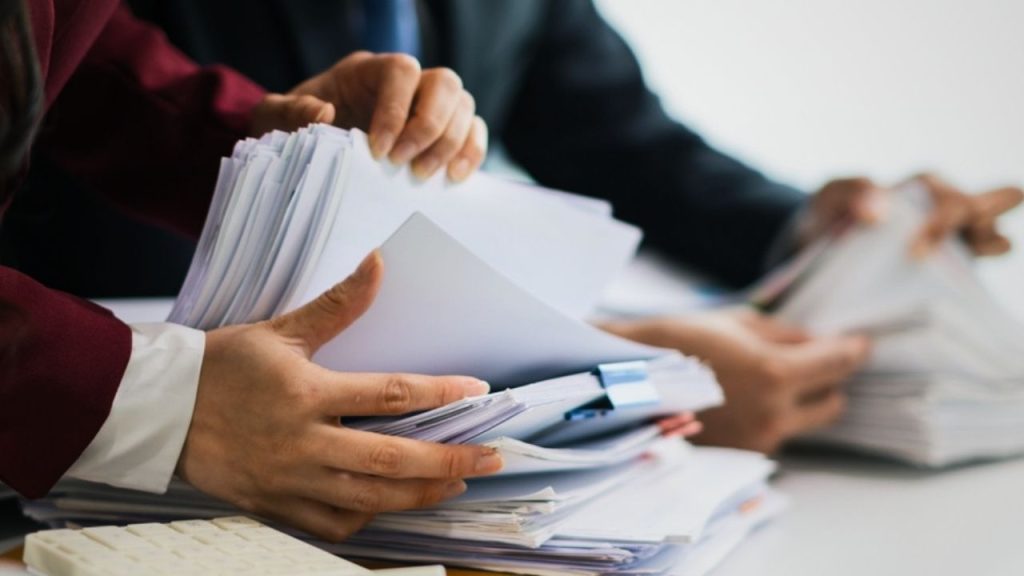 Devlet Korumasında Yetişen Gençlere Kamuda İş İmkanı