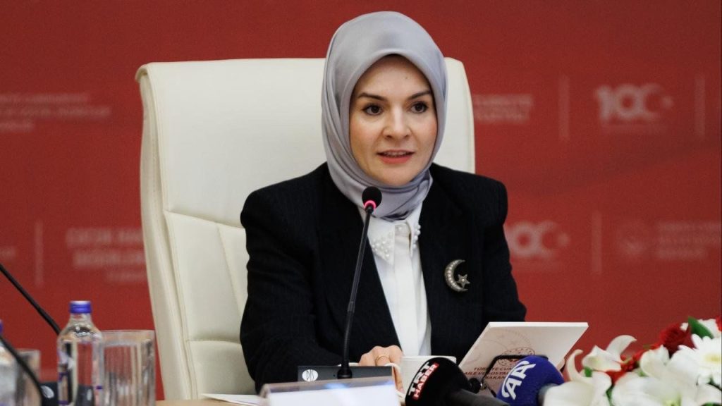 Devlet Korumasındaki 605 Genç, Kamu Kurumlarına Yerleştirildi