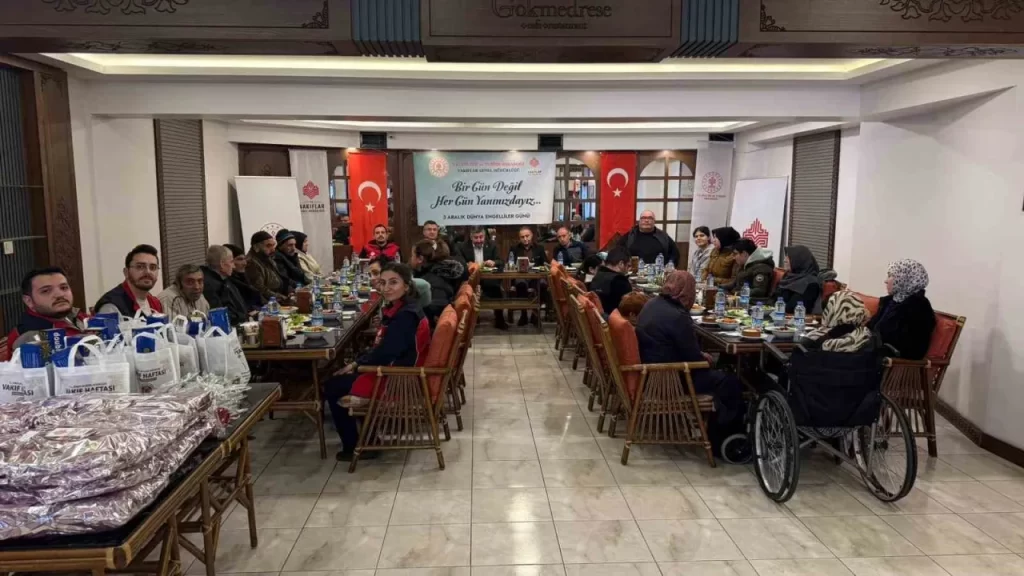 Engelli Vatandaşlara Özel Program ile Vakıf Kültürüne Yolculuk