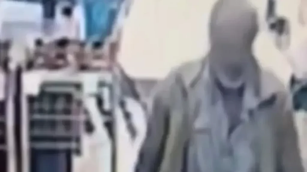 Erdemli’de markette ilginç anlar güvenlik kameralarına yansıdı