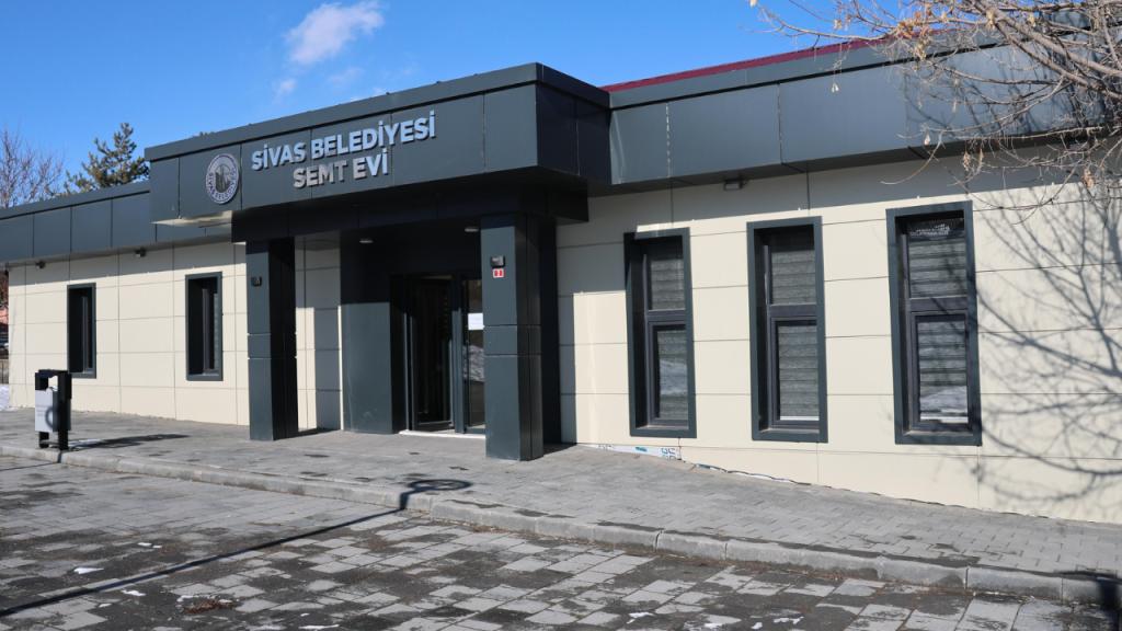 Esentepe Semt Evi yeniden hizmette, vatandaşların buluşma noktası olacak