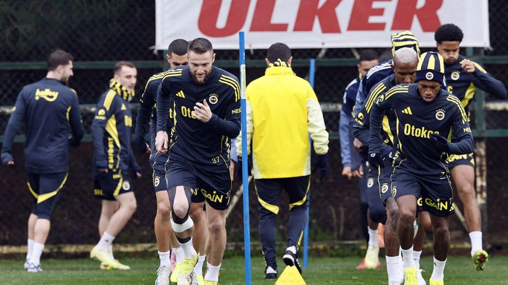 Fenerbahçe’de Brown’un ayağına aldığı darbe sonrası sakatlık açıklaması