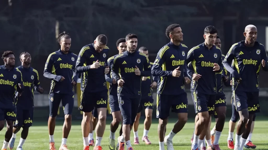 Fenerbahçe’nin yeni hazırlık çalışmaları sürdü</p>