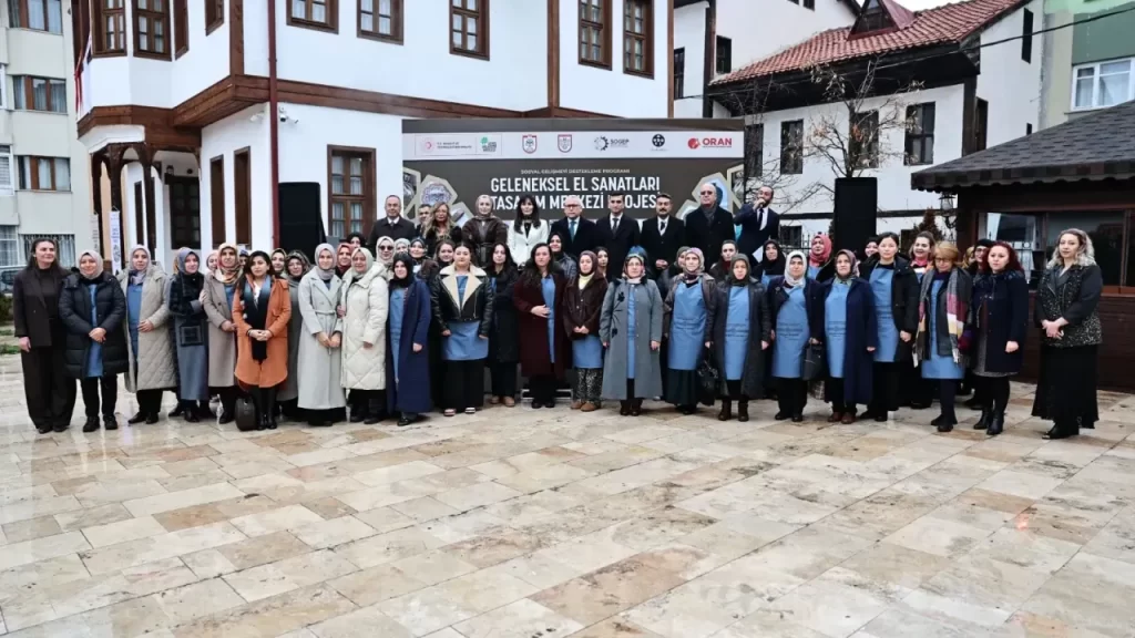 Geleneksel El Sanatları Tasarım Merkezi hizmete açıldı